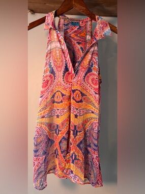 Sleeveless Paisley V-Neck Tunic in Pink Multi